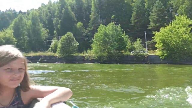 отплываем от Юрьевца на остров смотреть онлайн