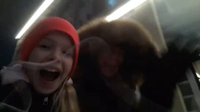 Игра в снежки (мои каникулы) смотреть онлайн