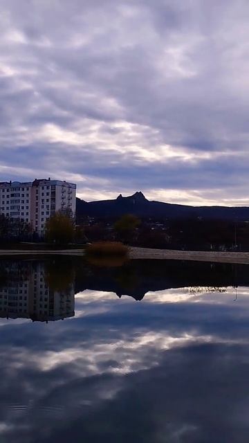 Город в горах #art #visual #larakapralova #love #world #кмв #горы #железноводск #бештау смотреть онлайн