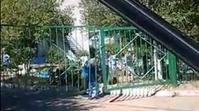 Танц Пати Детей.Заехал за сестрой. смотреть онлайн