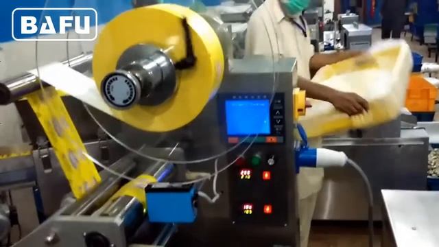 пакувальна машина для цукерок, автоматична машина для упакування, горизонтальна пакувальна машина смотреть онлайн