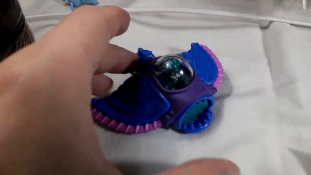 Артём и Тимур открывают Хэппи Мил смотреть онлайн