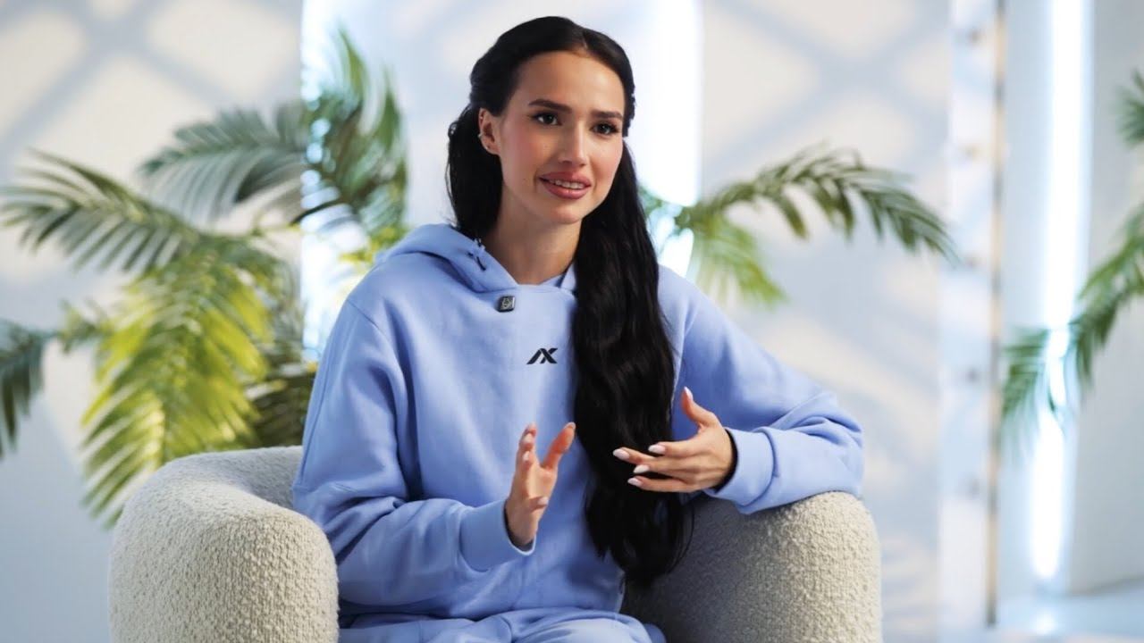 Алина Загитова ️ - Новое интервью для "СпортМастер"! (25.04.2025) [HD 1080] смотреть онлайн