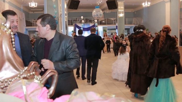 Цыганская Свадьба Васи и Алены Бурлуцких -2 часть смотреть онлайн