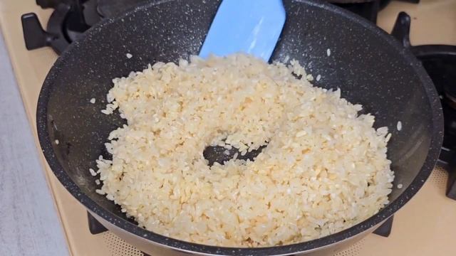 Заливаю рис кипятком!Приготовления Рассыпчатого Риса, которые скрывают повара!Это самый вкусный рис смотреть онлайн