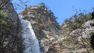 Водопад Учан-су, черепашье озеро Ялтинская заповедная зона. 17.04.2025