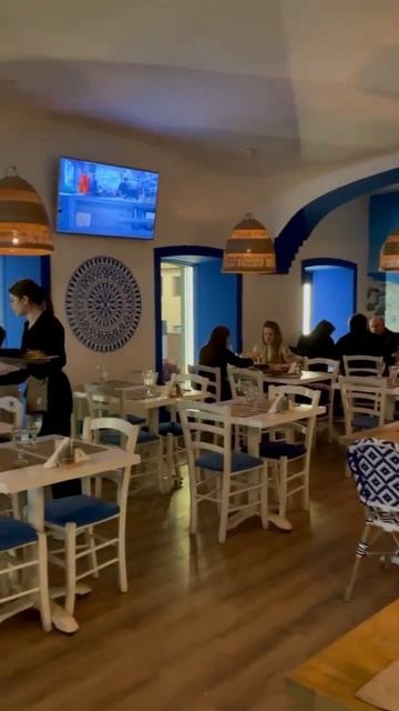 Аутентичная греческая кухня, Бузуки, танцы и звон тарелок у нас! Ресторан Порто Миконос смотреть онлайн