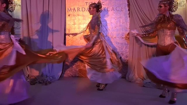 Baccarat Cristal Room #путешествие #отдых #туры #шоу
