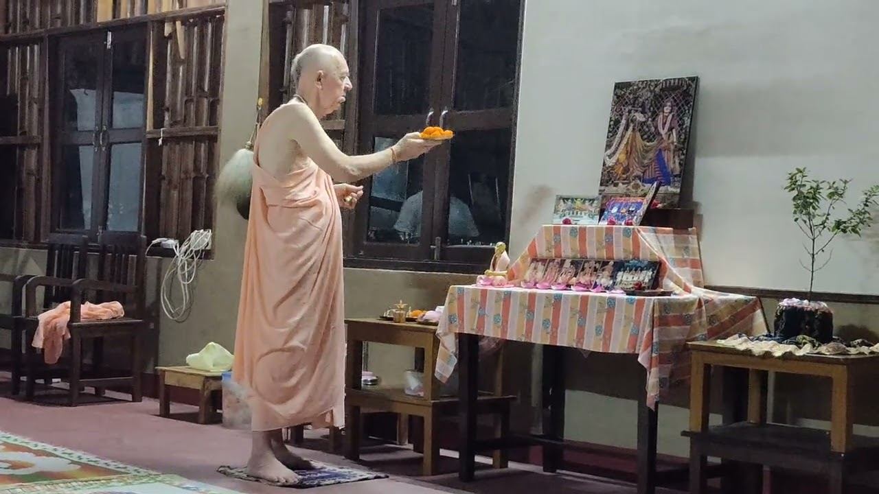 Мангала-арати, Туласи пуджа, джапа - Маяпурский институт - 13.09.2023