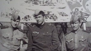 Солдаты группы Советских войск в Германии. (автор Н Ткаченко)