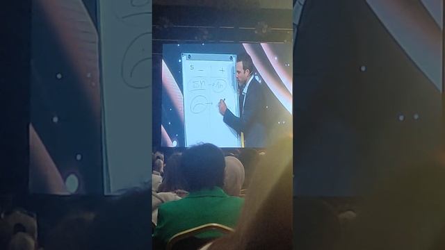 Филлип Ритер самый молодой бриллиант в Форевер смотреть онлайн