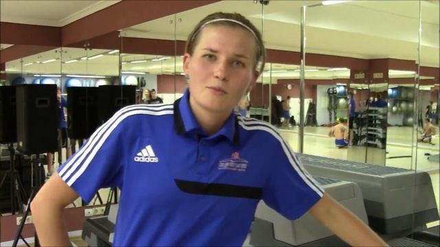 Евгения Пузырева, менеджер футбольного клуба "Иртыш" смотреть онлайн