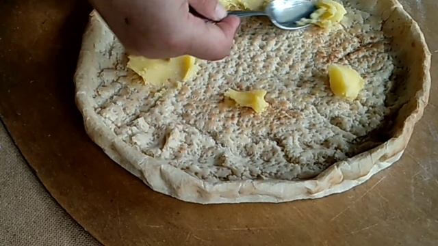 "Алыгей" - Это традиционное национальное блюдо Ахтынской кухни (пицца..🍕) из яиц, с домашним сыром.