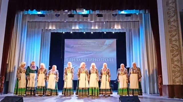 Сидел ворон на белой берёзе. Ансамбль казачьей песни «Обрада», ЦДК с. Шаумян смотреть онлайн