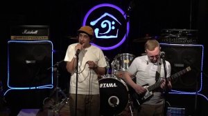 самый маленький человек в Доме Звука. онлайн 2025