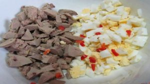 Картофельные пирожки с печенью и яйцом