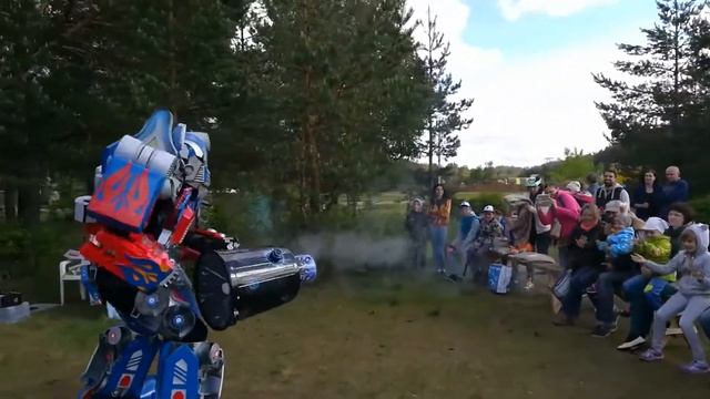 Трансформеры Ковров Оптимус Прайм смотреть онлайн