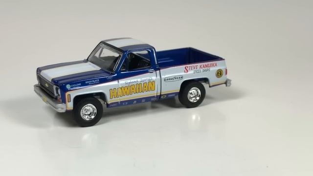 Diecast Weekly Ep. 242 - 1Stop Diecast Exclusive AW and some old Tomica Pocket Cars смотреть онлайн