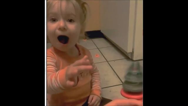 Дети и животные. Приколы с животными| Children and animals Dogs, Cats & Cute Babies Compilation #5 смотреть онлайн