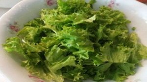 Тёплый овощной салат с креветками и кус-кусом