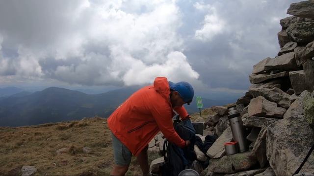 Похід Чорногірським Хребтом 60 км | гори Ребра | Гутин Томнатик | Менчул | Бербенескул | Піп Іван смотреть онлайн