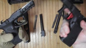 настольное сравнение глока 34 и Смит Вессон m&p 2.0