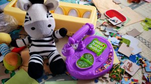 играем, звоним и разговариваем по игрушечному телефону для детей