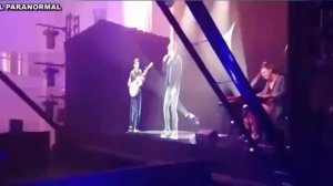 Голограмма на сцене 2023