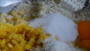 Рисовая запеканка с манго