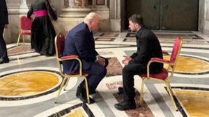 Зеленский "кусает руку, которая его кормит", заявил советник президента США
