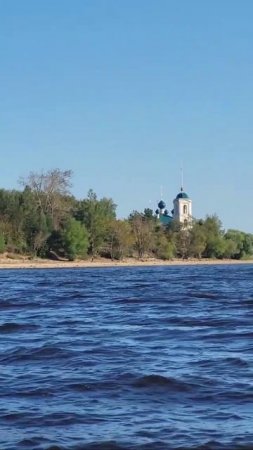 Церковь Знамения Честного Креста Господня. Коприно
