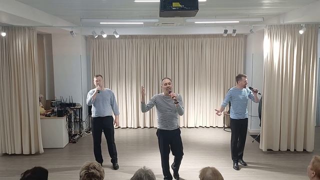 10. Вечер на рейде (Алексей , Александр , Юрий , Екатерина , Елена)