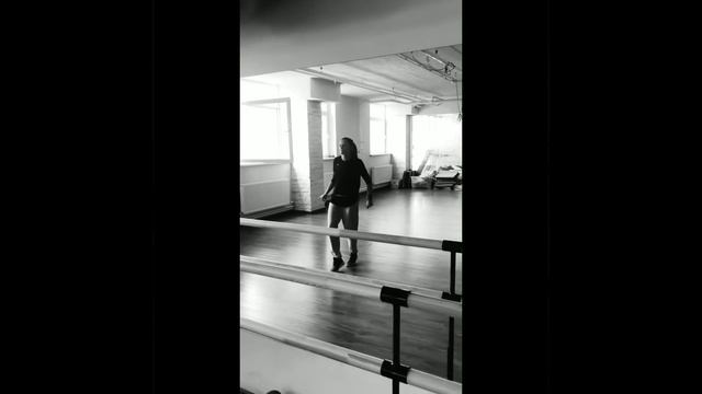 Zumba Fitness | Senorita - Shawn Mendes, Camila Cabello смотреть онлайн