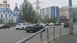 *Богатый бедному не друг*Вот какая душевная песня в исполнении . Ашот Аракелян. Спасибо за правду...