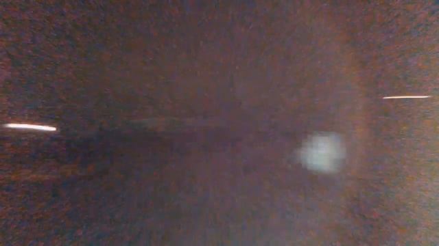 бросок снежкиthrow snow