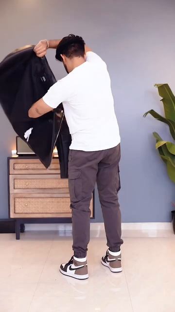 Styling Leather Biker Jacket for Winters 22’ #style #fashion #shorts #mensfashion #menswear смотреть онлайн