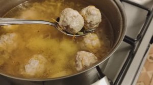Быстрый суп с мясными шариками