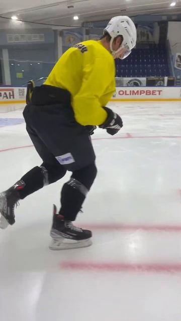 Техника катания на коньках. Часть 5. Внутренне-внешнее ребро. смотреть онлайн