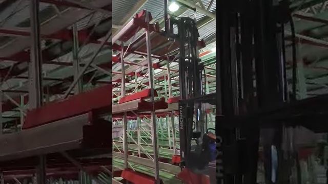 Шаттловые стеллажи LOGISTIC