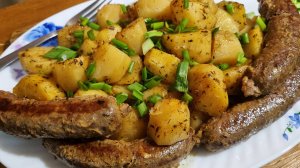 Сочные Колбаски с Картошкой в Мультиварке