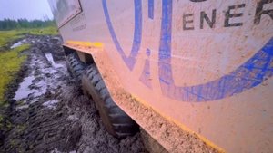 Зимник Усть-Кут_Мирный в июле. Пикет Бур и брошенные машины.