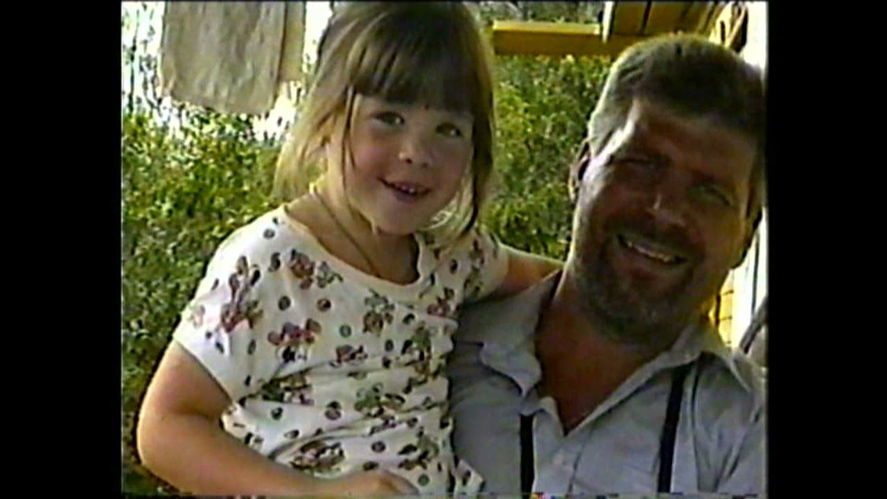 2003 Даша у Бабушки Зины