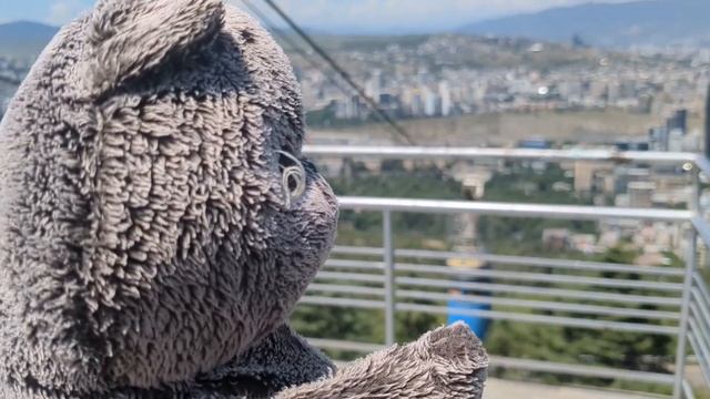 На отдыхе. Грузия. Мтацминда - Черепашье озеро. Mtatsminda - Turtle Lake смотреть онлайн