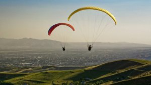 Международные соревнования по парапланеризму стартовали в Таджикистане