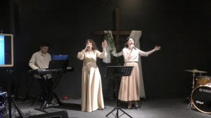 ВОВЕКИ ПРОСЛАВЛЕН ОН