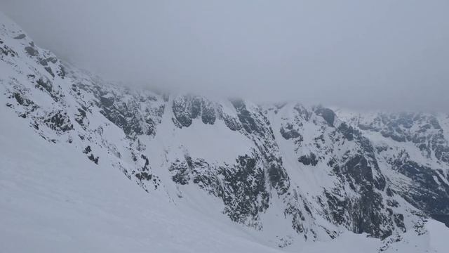 ПОЛЬША.Экстремальное ВОСХОЖДЕНИЕ на самую ВЫСОКУЮ точку ПОЛЬШИ[ЧАСТЬ2] #poland #горы #польша #поход смотреть онлайн