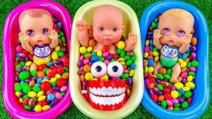 Волшебные ванны с радужным кинетическим песком M&M's и сладким звуком смешивания конфет