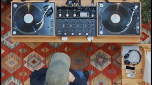 Venezuelan Pop & Folk Nostalgia with Rafael Garnica