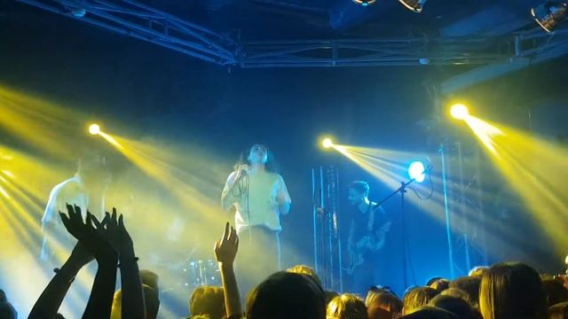 Валентин Стрыкало - Так гріє   (Live @ "Бухарест" Ростов 23.10.2017)
