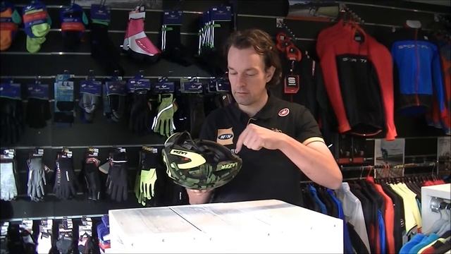 B&T Bikestore - Wielerkleding & Accessoires